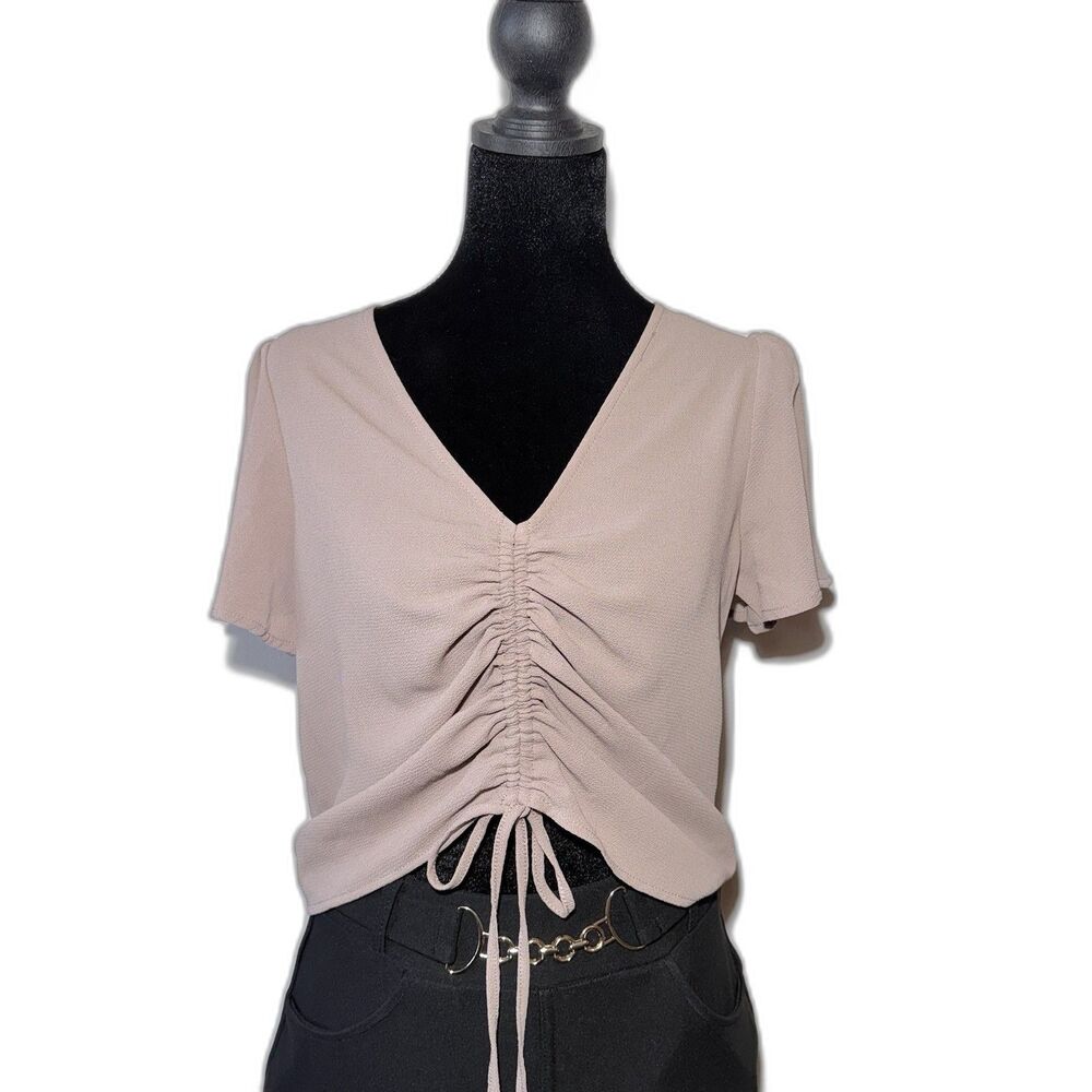 Pink Rose Crop Top Women’s Size Small Short Sleeve V Neck Adjustable Tie Front